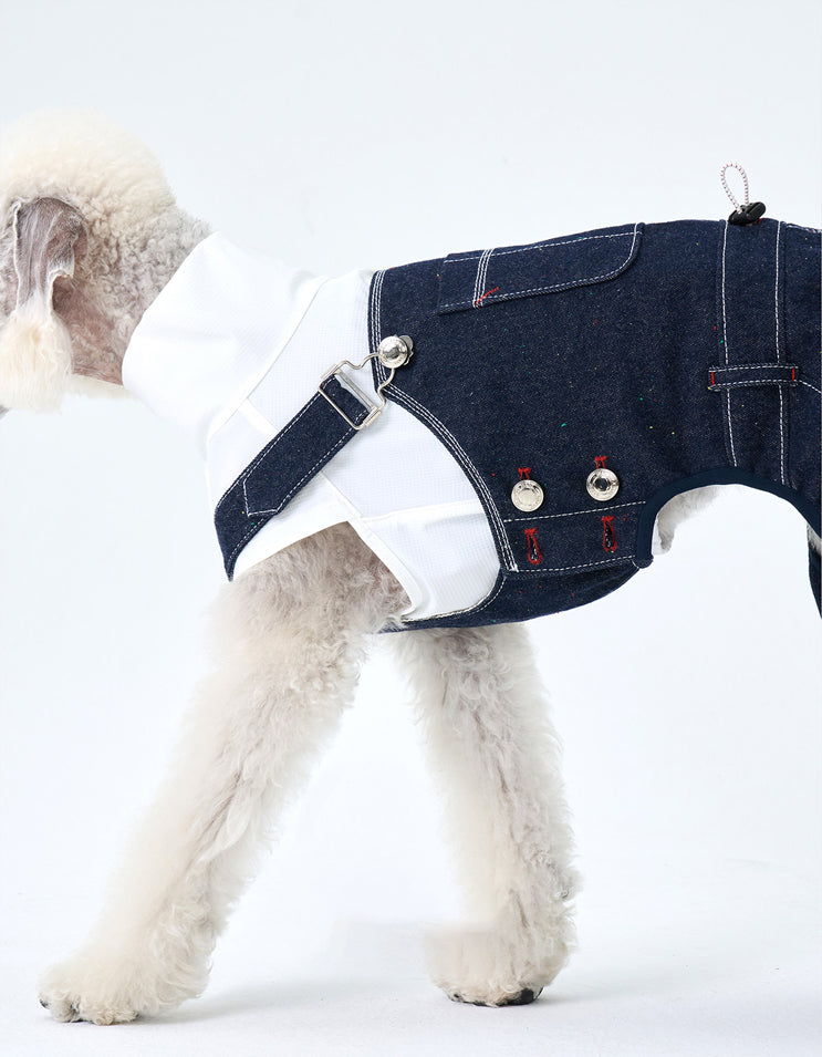 Close-up of the premium 100% cotton denim fabric featuring a soft vintage-washed texture.